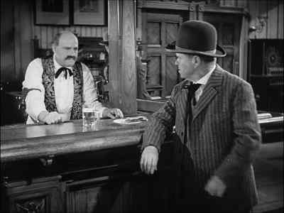 - What's the matter with it?
- I can't eat that meat! - Way Out West
