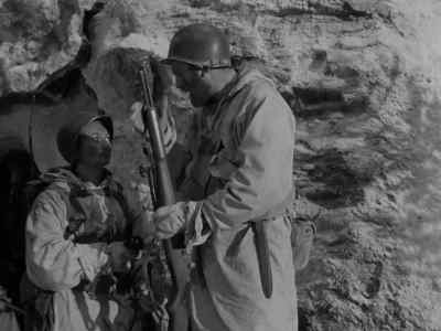 What's the matter
with that radio? - Fixed Bayonets!