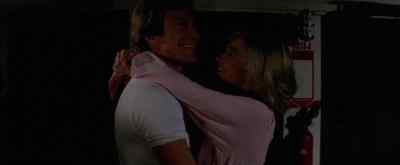 What's the matter with the lights? - Horrorplanet