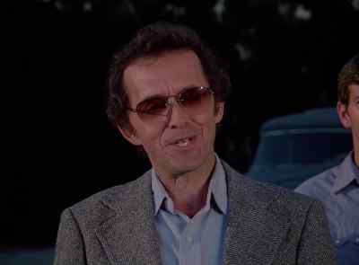 What's the matter with
these machines, Bill? - The Six Million Dollar Man