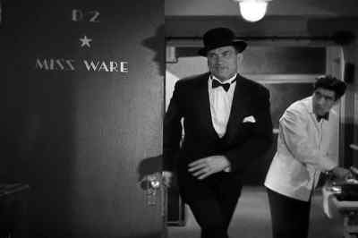 What's the
matter with you, man? - Murder at the Vanities