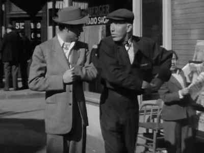 What's the matter with you? - Her Highness and the Bellboy
