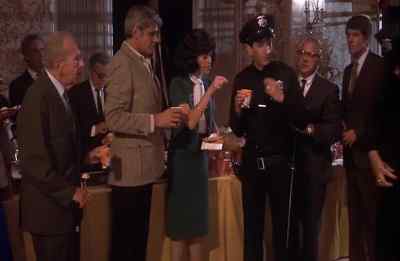 What's the problem, ma'am? - The Hollywood Knights