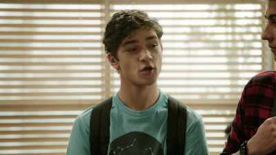 - What's the Wi-Fi
frequency-- - I Am Frankie