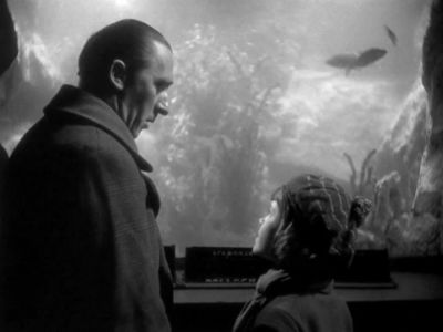 What's them bubbles Dad Has the fish got 'iccups - Sabotage