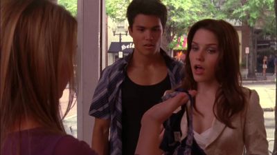 -What's this?
-It's a birthday present from me. - One Tree Hill
