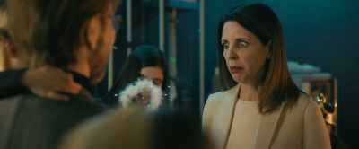 What's this?
She looks like a sheep - Padre no hay mas que uno 3