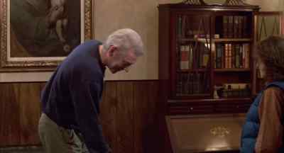 - What's up?
- Sit down. - The Rosary Murders