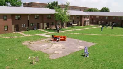 - What's up with Wallace? - The Wire