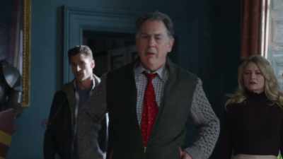 - What's this urgent
matter about, then? - The Reluctant Royal