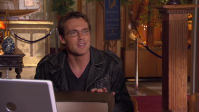 What's... What's going on? - Stargate SG-1