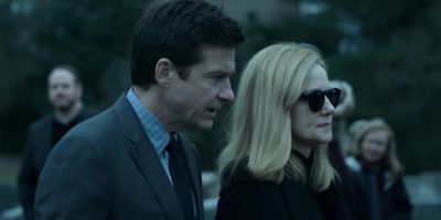What's Wilkes doing here?
He never met Buddy. - Ozark