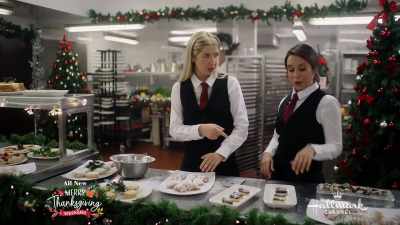 - What's with those?
- Well, apparently, they don't - Christmas at Castle Hart