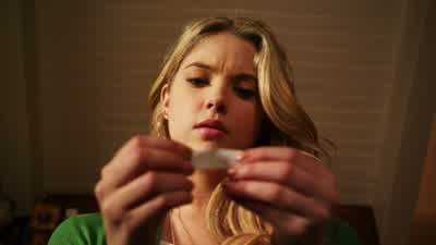 What's wrong? - Pretty Little Liars