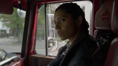 - What's wrong?
- I'm not sure, but... - Chicago Fire