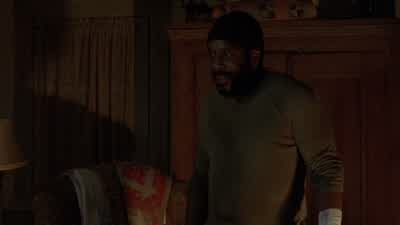 - What's wrong? - The Walking Dead