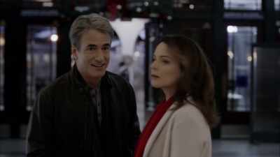 What's wrong?
- My timing is so bad. - The Christmas Train