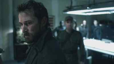 What's wrong? - Falling Skies