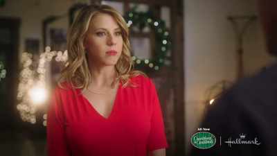 What's wrong? - A Cozy Christmas Inn