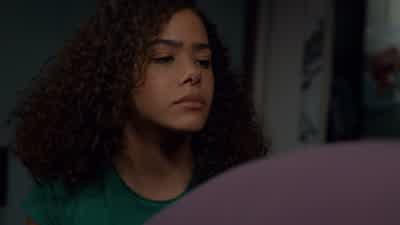 -What's wrong? - Ginny & Georgia