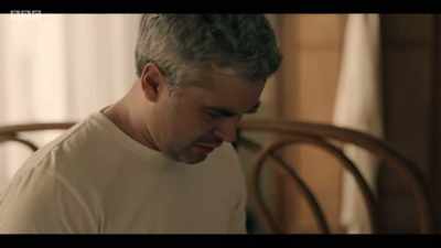 What's wrong?
The lawyer sent it. - Baptiste