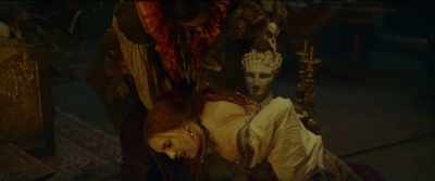 - What's wrong?
- They hurt me. - Caravaggio's Shadow