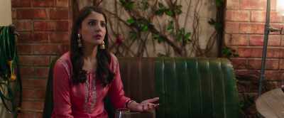 What's wrong? Why are
you behaving so badly? - Jab Harry Met Sejal