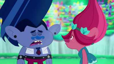 ‐ What's wrong with her?
‐ Ah! I‐I don't know! - Trolls: TrollsTopia