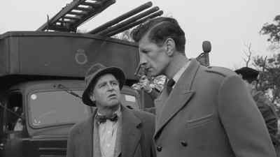What's wrong with him? - Village of the Damned
