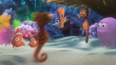 - What's wrong with his fin? - Finding Nemo