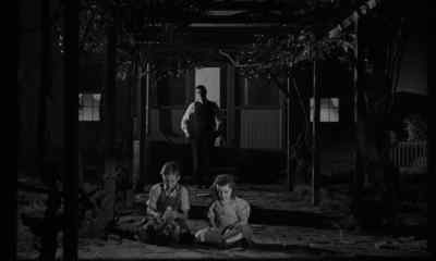 What's that you're playin' with? - The Night of the Hunter