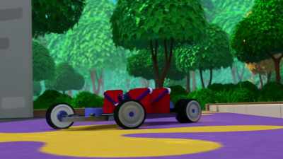 [wheels screeching] - The Chicken Squad