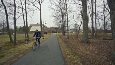 When alumni
don't feel included,
for example, - The Unmaking of a College