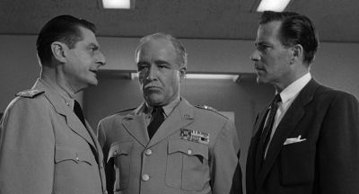 When an armed and threatening power lands uninvited in our capitol - Earth vs  the Flying Saucers