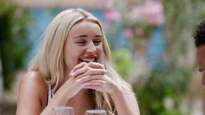 When you arrived with
your elegance and beauty, - Love Island