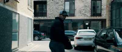 When my brother gets here,
we'll kick things off nicely. - Avengement
