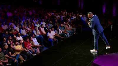 When it comes to faking
an orgasm with a woman, - Russell Peters: Deported