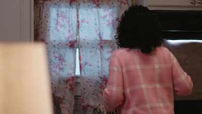 When it comes to your auntie,
things are complicated. - Girl in the Closet