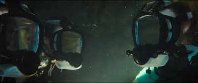 When my dad opened up the new cave,
it must have let him through. - 47 Meters Down: Uncaged