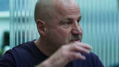 When dad took out his shotgun,
Pat saw that - The Essex Murders