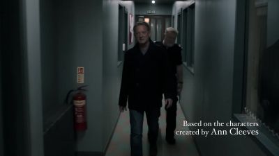 - When did you find him?
- About 20 minutes ago. - Shetland
