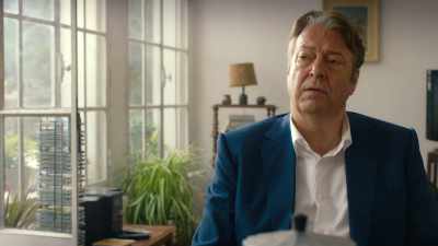 When did you get back here?
Around eight this morning. - Murder in Provence