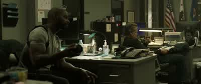 When did he parole again? - Den of Thieves