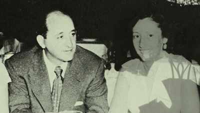 When she died,
the loss just shattered him. - Mafia Spies