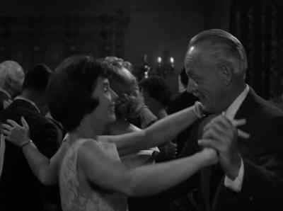 When does they
start the race Louise? - Alfred Hitchcock Presents