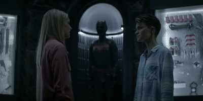 When you don't trust anyone, - Batwoman