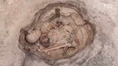 When he dug down below floor level, - Raiders of the Lost Past with Janina Ramirez