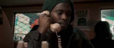 When Fox comes, tell him
to call me on this number, alright? - Yardie