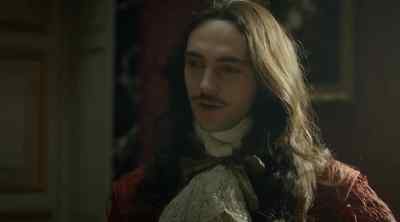 When you gaze at a king, - Versailles