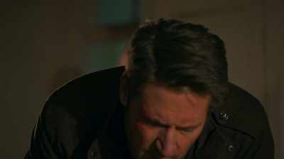 When she gets here would you rather that I kill her - Scarlett